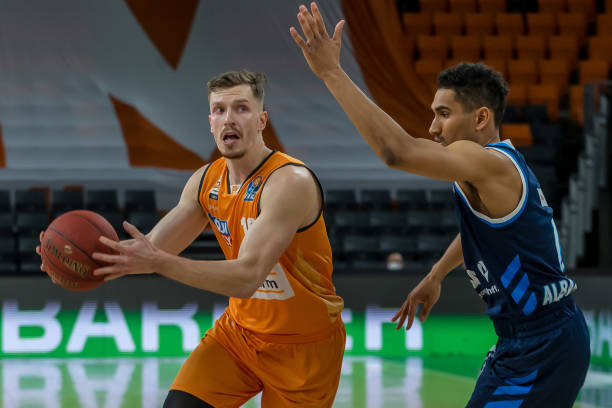 格瓦迪奥尔 格瓦迪奥尔